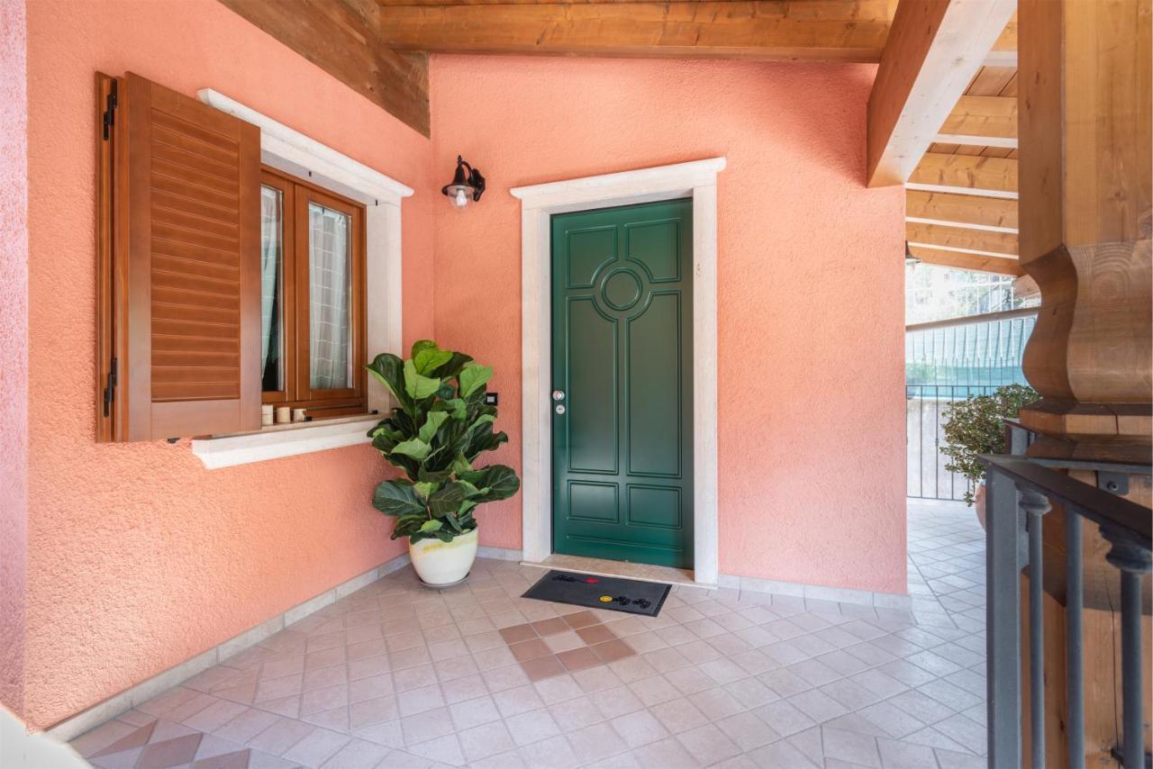 شقة Casa Francesca Relax ليمونِ سول غاردا المظهر الخارجي الصورة